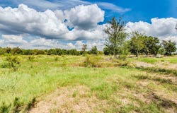 120 Hillcrest Ln, Dale, TX 78616
