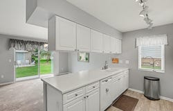 34917 Chickadee RDG, Richmond, MI 48062