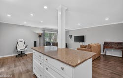 18 Willow Drive, Delmar, NY 12054