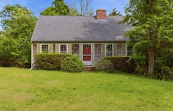 93 Robbins Circle, Dennis, MA 02638