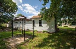 307 Maple Street, Walkerton, IN 46574