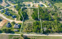 Corrigan Trails Blvd, Lindale, TX 75771