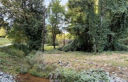 368 Laurel Drive, Saluda, NC 28773