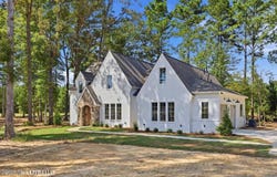 1223 Patriotic Circle, Brandon, MS 39047