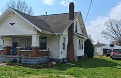 309 3rd Street, Oaktown, IN 47561