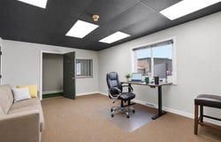 301 Old Dubuque Rd, Anamosa, IA 52205