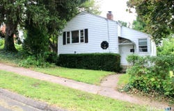 49 Robert Street, Hamden, CT 06514