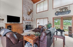 19618 Neth Road, Trimble, MO 64492