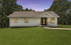 22962 State Highway Tt, Versailles, MO 65084