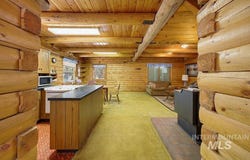 6 Willow Dr, Lowman, ID 83637