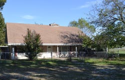 33202 E St Highway 14, Ava, MO 65608