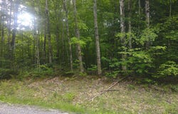 Stream Road, Vienna, ME 04360