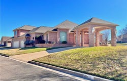 2102 Lakeview Loop, Killeen, TX 76543