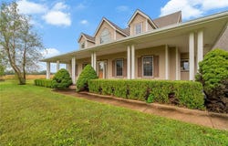 3790 K 68 Highway, Ottawa, KS 66067