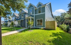 4011 Four Oaks Boulevard, Tallahassee, FL 32311