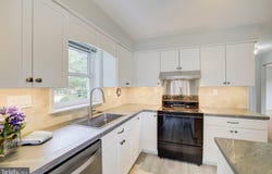 6504 BALTIMORE, HYATTSVILLE, MD 20782