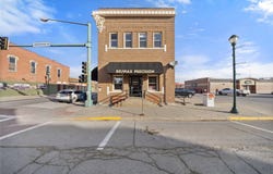 101 E Jefferson Street, Winterset, IA 50273