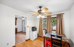 8698 Franklin Avenue, Clive, IA 50325