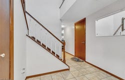 1689 Walnut Lane, Rocky River, OH 44116