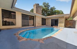 5806 WINTERHAVEN DR, Windcrest, TX 78239