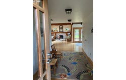29821 JEANS Rd, Veneta, OR 97487