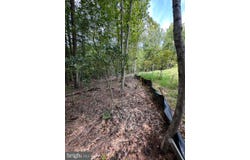PRESIDENTIAL Lakes lot: 150,, KING GEORGE, VA 22485