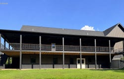 71 Castlegate Drive, Seymour, MO 65746