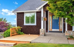 2144 MIDDLE FORK Cir, Seaside, OR 97138
