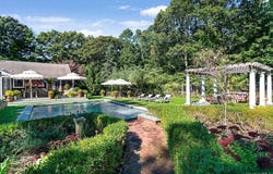 44 Straight Path, Southampton, NY 11968