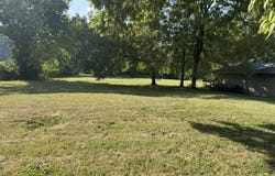 121 N ELM Street, Winchester, IL 62694