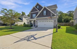 3836 Smooth Water Drive, Castle Hayne, NC 28429