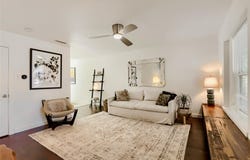 6211 Manor Rd, Austin, TX 78723