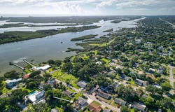 125 Dixwood Avenue, Edgewater, FL 32132