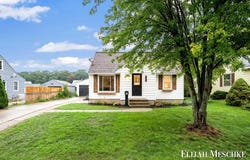 829 Ariebill Street SW, Wyoming, MI 49509
