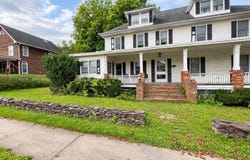 39 Maple Avenue, Florida, NY 10921