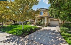 486 Windflower Way, Oakley, CA 94561
