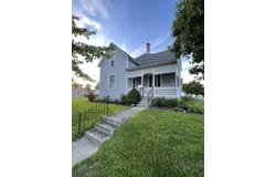 253 E Ward Street, Versailles, OH 45380