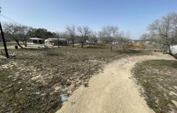 116 Rocky Ridge, Poteet, TX 78065