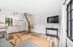 14 Hill St, Williams Bay, WI 53191