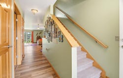 1300 ALPINE Drive, GREEN BAY, WI 54311