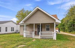 205 N Porter Avenue, Conway, MO 65632