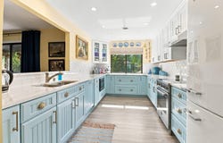 21 Wildwood Ct, Williams Bay, WI 53191