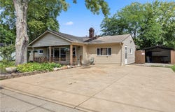 225 Forest Street, LaGrange, OH 44050
