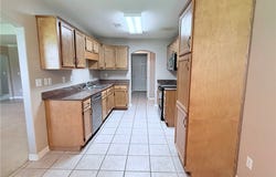 201 Coopers Farm Road, Centerton, AR 72719