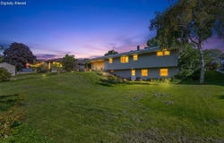 5830 Lakeview Dr, Milwaukee, WI 53219