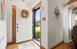 4 W Club Dr., Whitehall, PA 15236