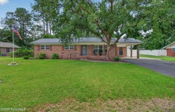 222 Edgewood Drive, Blackshear, GA 31516