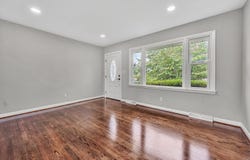 924 Ingleside Ln, Salem, VA 24153