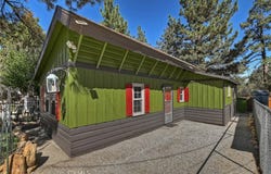571 Pine Lane, Sugarloaf, CA 92386