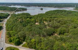 61B Bay View Trail, Edgecomb, ME 04556